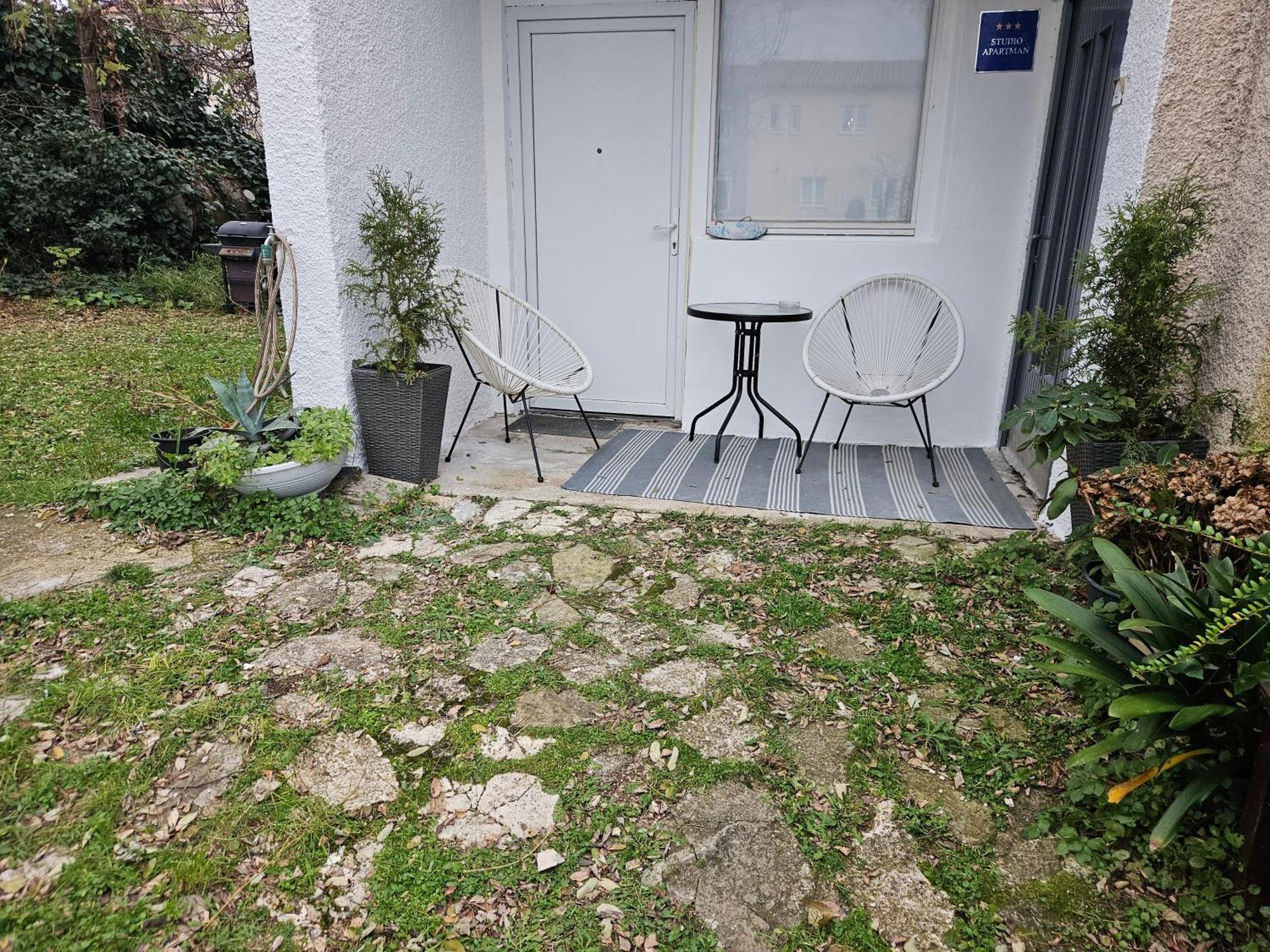 Apartment For Two Pola Esterno foto